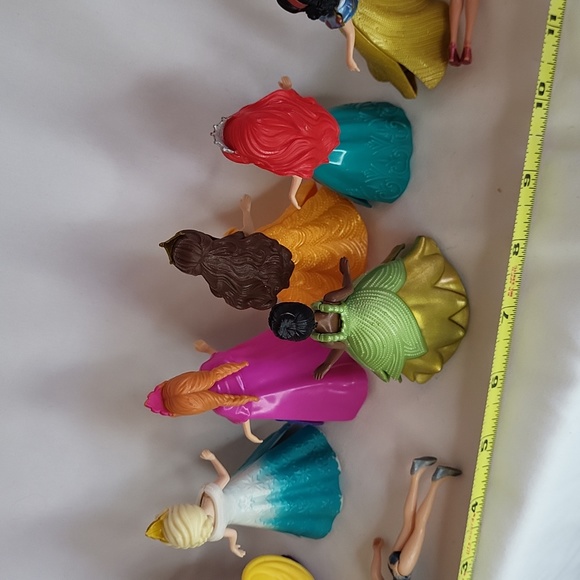 Magic Clip Disney Princess Dolls Polly Pocket Lot (9) used condition 4" See - Picture 12 of 14